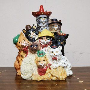 Stephanie Stouffer Cats of the World Figurine‎ Statue